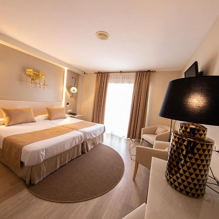 Hotel Casablanca Almunecar Exterior photo
